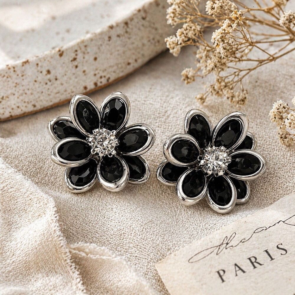 Vintage Black Rhinestone Flower Earrings Silver Tone Floral Cluster Stud 1990s